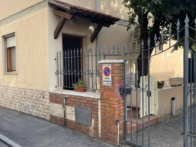 Appartamento in affitto a Follonica GR