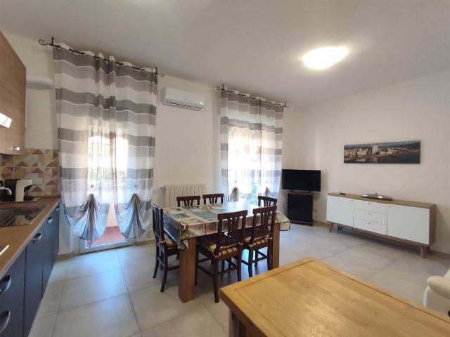 Appartamento in affitto a Follonica GR