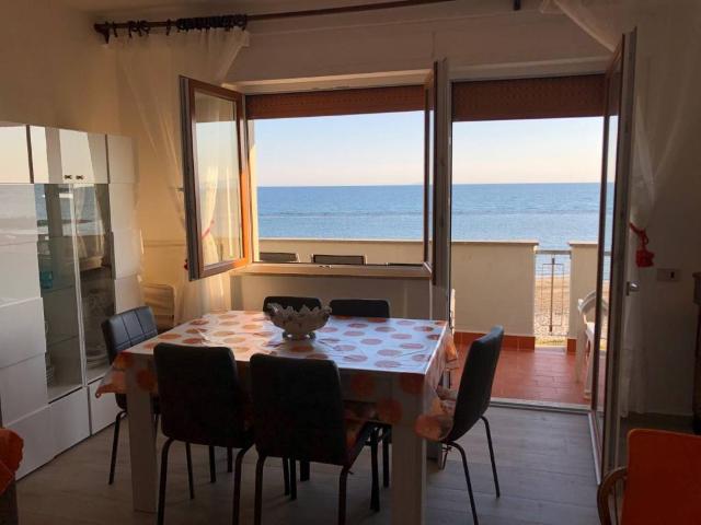 Appartamento in affitto a Follonica GR