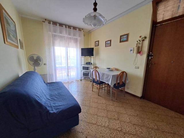Appartamento in affitto a Follonica GR