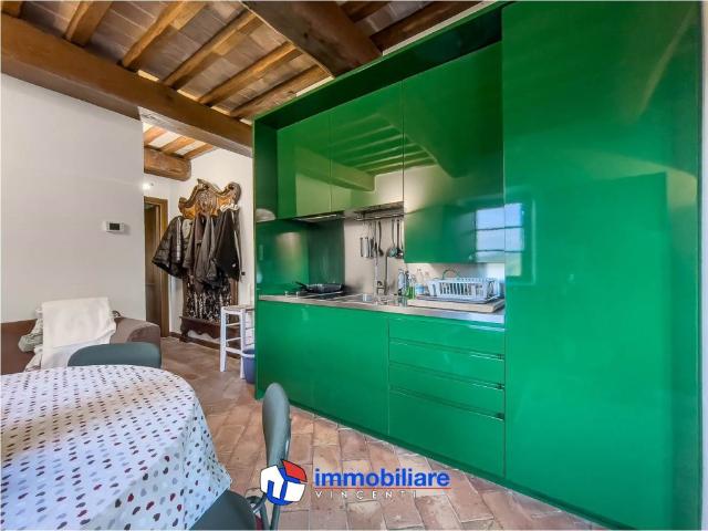 Appartamento in affitto a Fosdinovo, arredato, ristrutturato, luminoso TrovaCasa