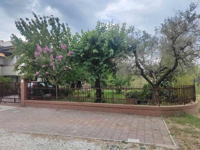 Appartamento in affitto a Fosdinovo MS