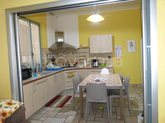Appartamento in affitto a Fossano via Cesare Battisti, non arredato/vuoto, cantina, ingresso indipendente TrovaCasa
