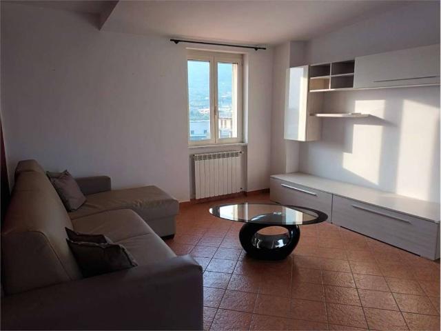 Appartamento in affitto a Formia LT