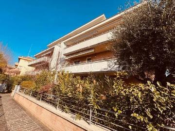 Appartamento in affitto a Forlì, giardino privato, box, riscaldamento autonomo TrovaCasa