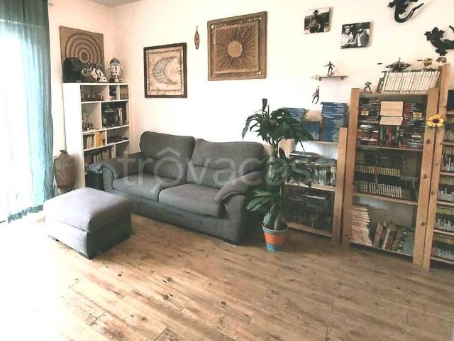 Appartamento in affitto a Forte dei Marmi via Padre Ignazio da Carrara, arredato, terrazzo, lavatrice TrovaCasa