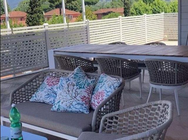 Appartamento in affitto a Forte Dei Marmi Vittoria Apuana