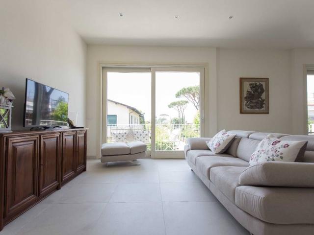 Appartamento in affitto a Forte dei Marmi LU