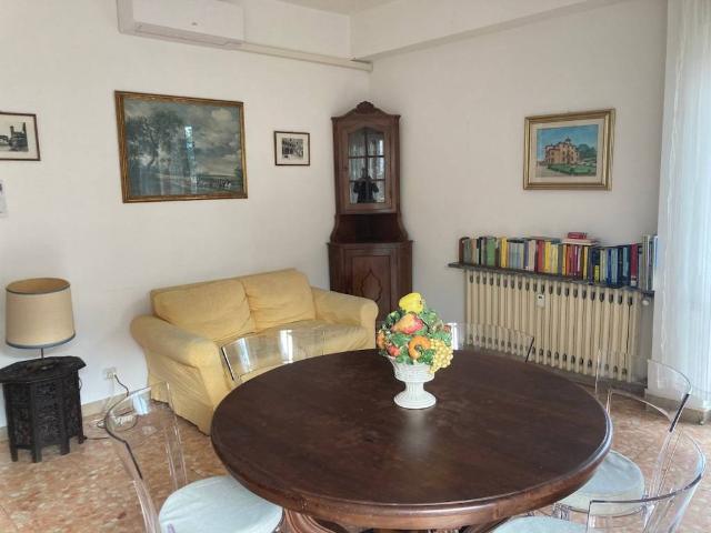 Appartamento in affitto a Forte dei Marmi LU