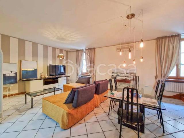 Appartamento in affitto a Forte dei Marmi piazzetta Tonini, 6, centrale, aria condizionata, balcone TrovaCasa