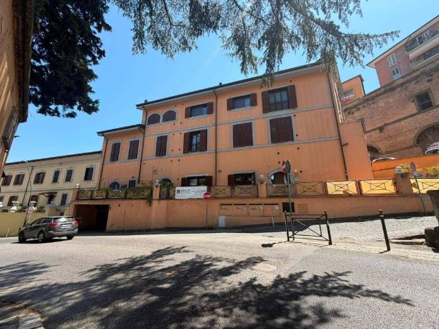 Appartamento in affitto a Frascati RM