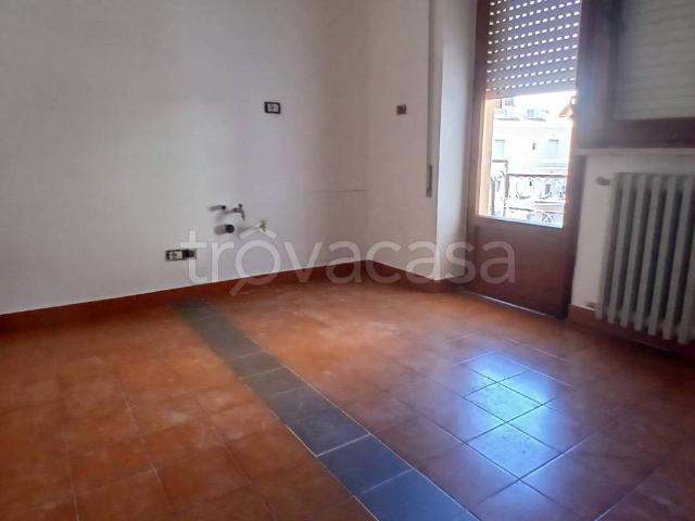 Appartamento in affitto a Frosinone via Claudio Monteverdi, non arredato/vuoto, terrazzo, ascensore TrovaCasa