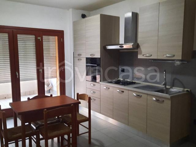 Appartamento in affitto a Frosinone viale America Latina, arredato, lavatrice, parquet TrovaCasa