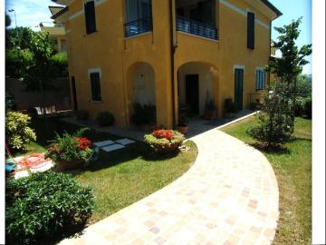 Appartamento in affitto a Gabicce Mare PU