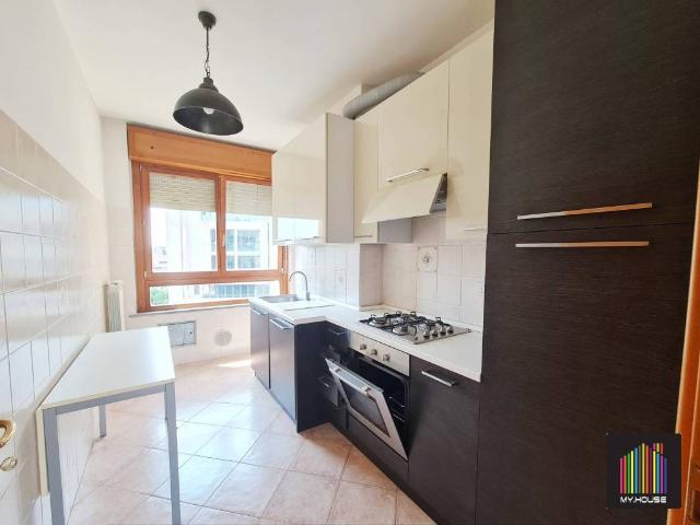 Appartamento in affitto a Gallarate VA