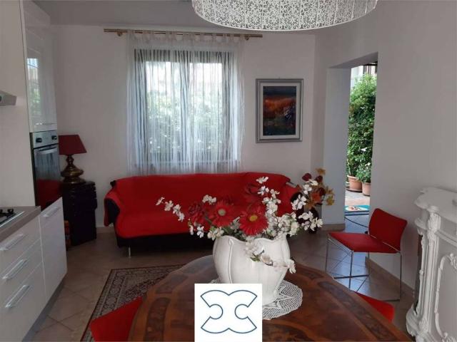 Appartamento in affitto a Gallarate via bettolino, arredato, giardino privato, terrazzo TrovaCasa
