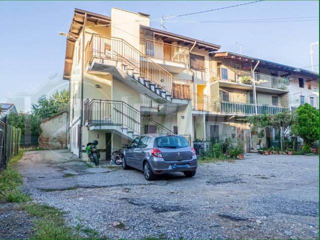 Appartamento in affitto a Gallarate via dei Celsi, arredato, posto auto, balcone TrovaCasa