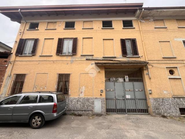Appartamento in affitto a Galliate vicolo Ennio Maggioni, 6, arredato, luminoso, balcone TrovaCasa
