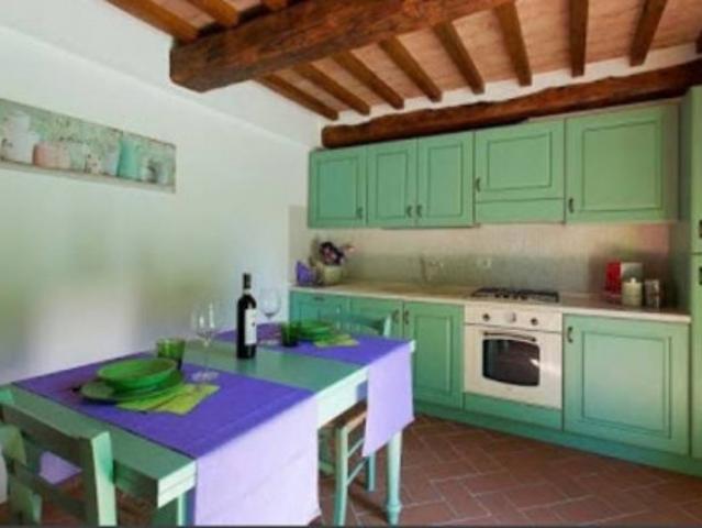appartamento in affitto a gambassi terme