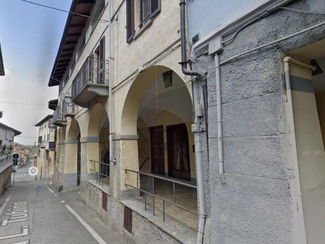 Appartamento in affitto a Gassino Torinese via Libero Tubino, 5, arredato, buono stato, parzialmente ristrutturato TrovaCasa