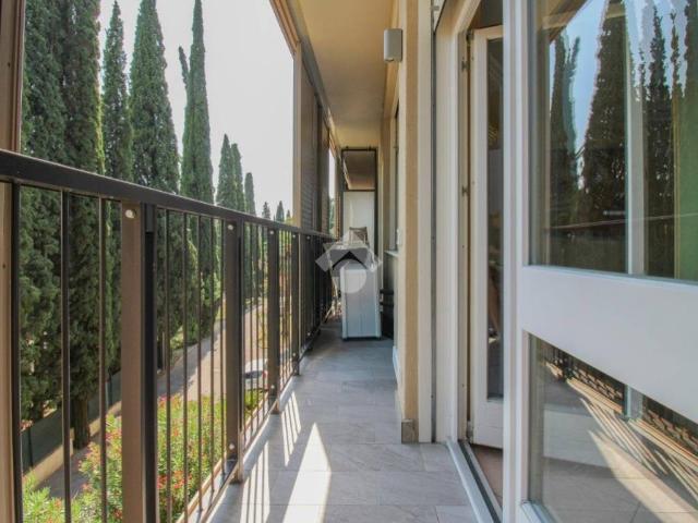 Appartamento in affitto a Gardone Riviera BS