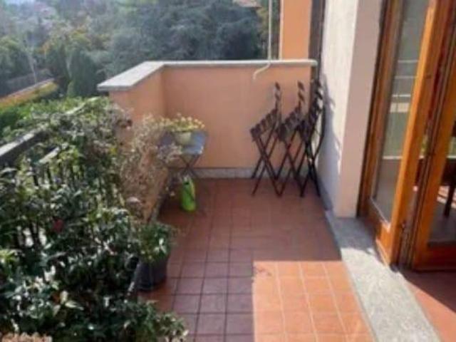 Appartamento in affitto a Gavirate VA