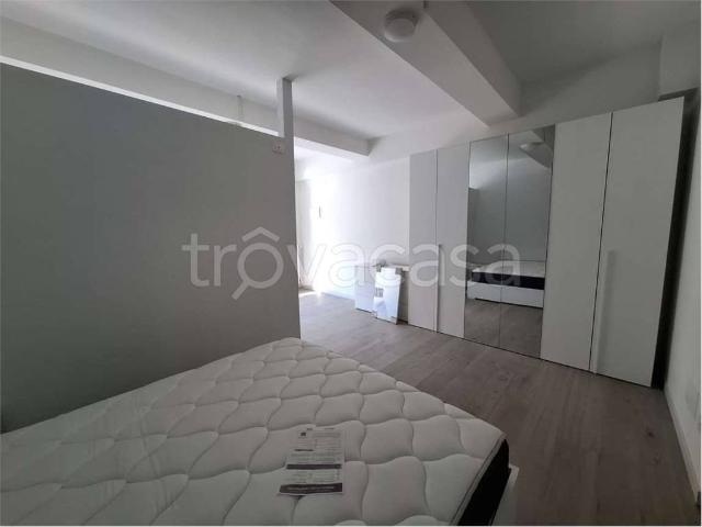 Appartamento in affitto a Gazzuolo, arredato, posto auto, lavanderia TrovaCasa
