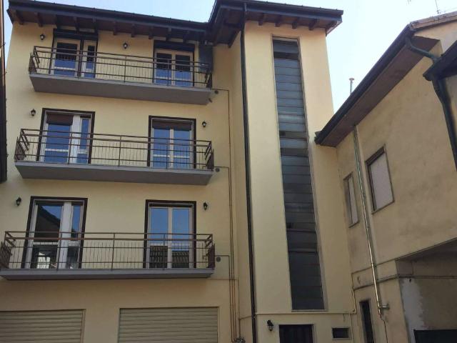 Appartamento in affitto a Gazzada Schianno VA