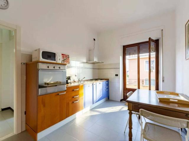 Appartamento in affitto a Genova