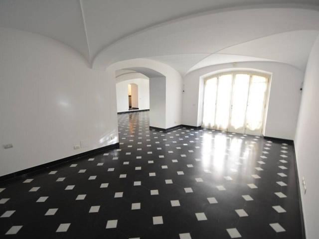 Appartamento in affitto a Genova