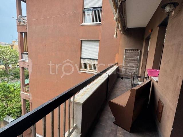 Appartamento in affitto a Genova via 16 Giugno 1944, arredato, ascensore, balcone TrovaCasa