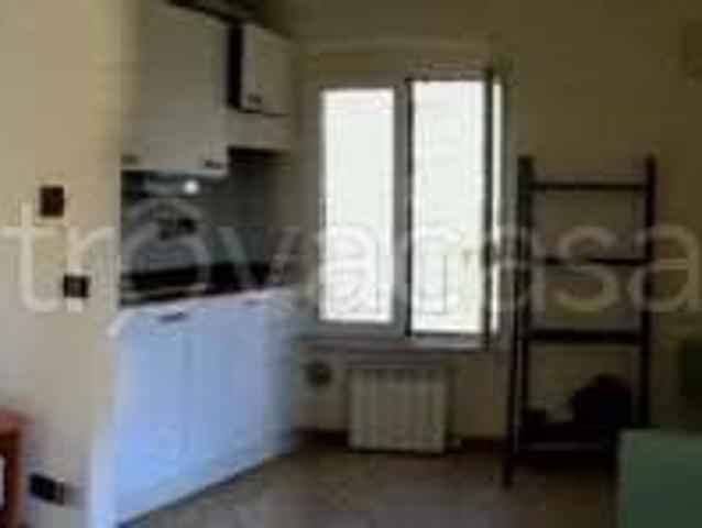 Appartamento in affitto a Genova via Centurione, arredato, ascensore, ristrutturato TrovaCasa