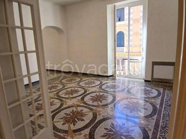 Appartamento in affitto a Genova via Assarotti, Centro Città