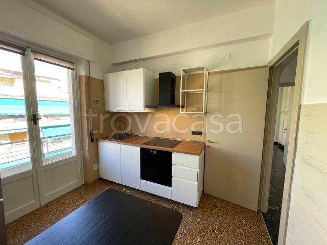 Appartamento in affitto a Genova via della Maona, 2, arredato, terrazzo, balcone TrovaCasa