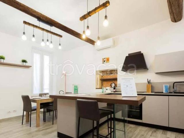 Appartamento in affitto a Genova via di Ravecca, arredato, cucina a vista TrovaCasa
