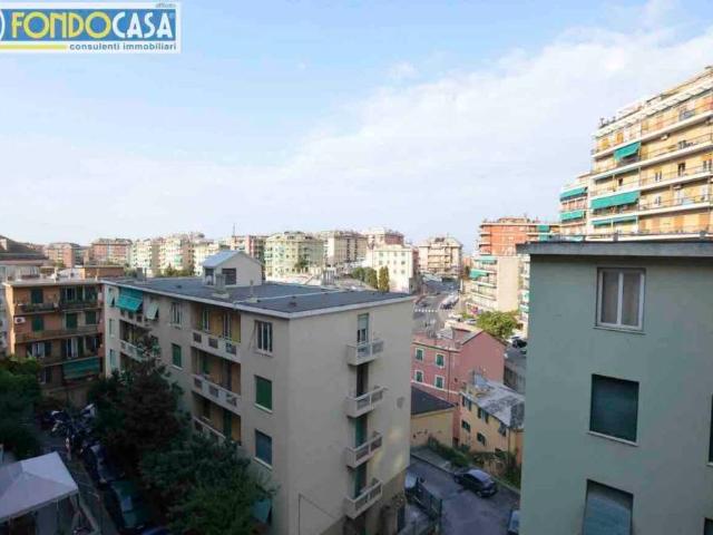Appartamento in affitto a Genova via Fratelli Canale, 3, San Martino