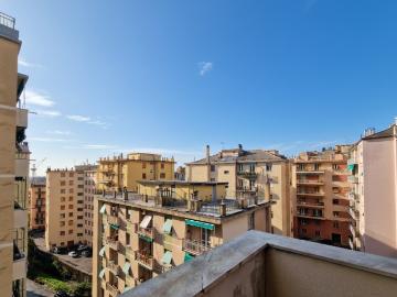Appartamento in affitto a Genova via Molfino, 10, non arredato/vuoto, arredato, box TrovaCasa