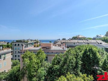 Appartamento in affitto a Genova via Renzo Righetti, 13, non arredato/vuoto, box, vista mare TrovaCasa