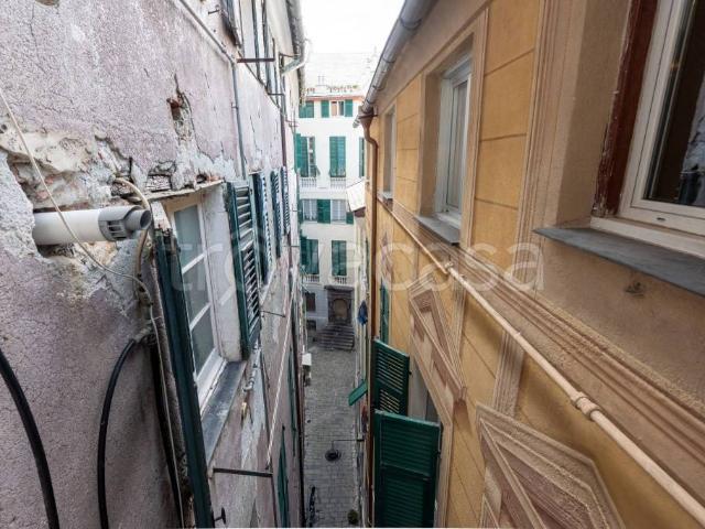 Appartamento in affitto a Genova vico delle Fasciuole, 1, Maddalena