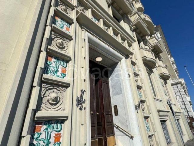 Appartamento in affitto a Genova corso Aurelio Saffi, arredato, nuova costruzione, balcone TrovaCasa