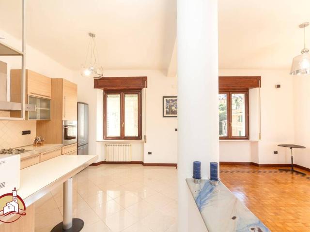 Appartamento in affitto a Genova GE