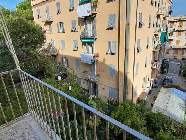 Appartamento in affitto a Genova GE