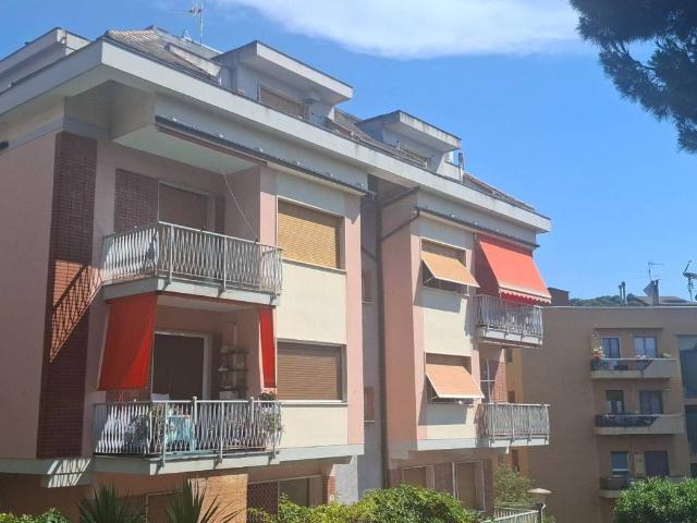 Appartamento in affitto a Genova GE