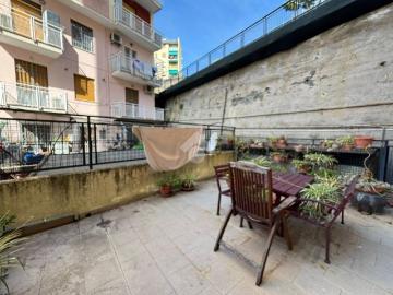 Appartamento in affitto a Genova GE