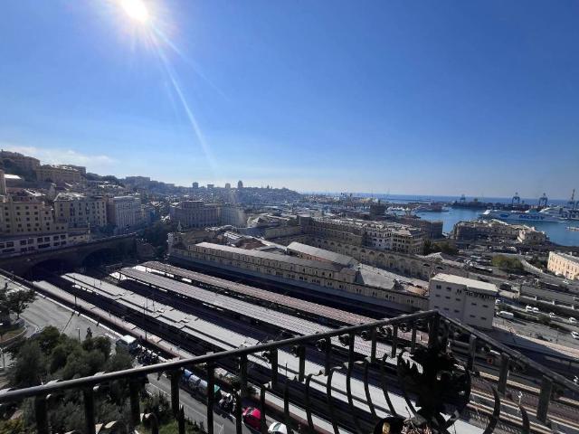 Appartamento in affitto a Genova GE