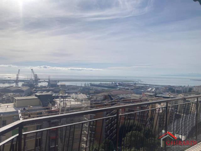 Appartamento in affitto a Genova GE