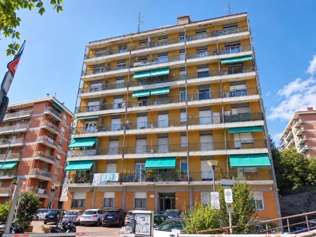 Appartamento in affitto a Genova GE