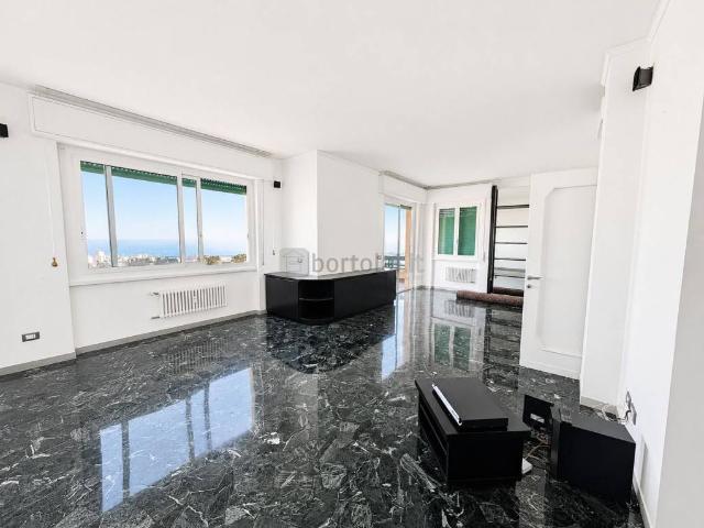 Appartamento in affitto a Genova GE