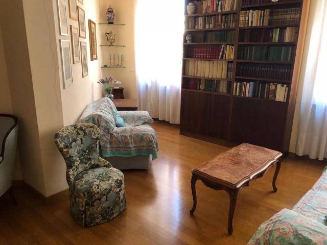 Appartamento in affitto a Genova GE