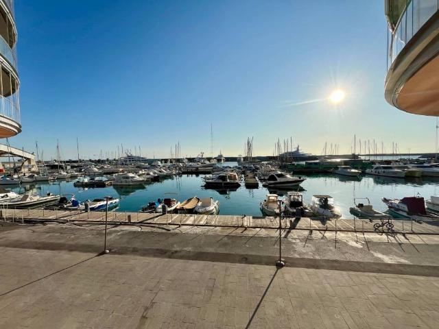 Appartamento in affitto a Genova GE